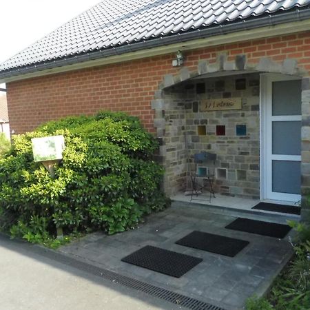 La Lustinoise Bed & Breakfast Ngoại thất bức ảnh