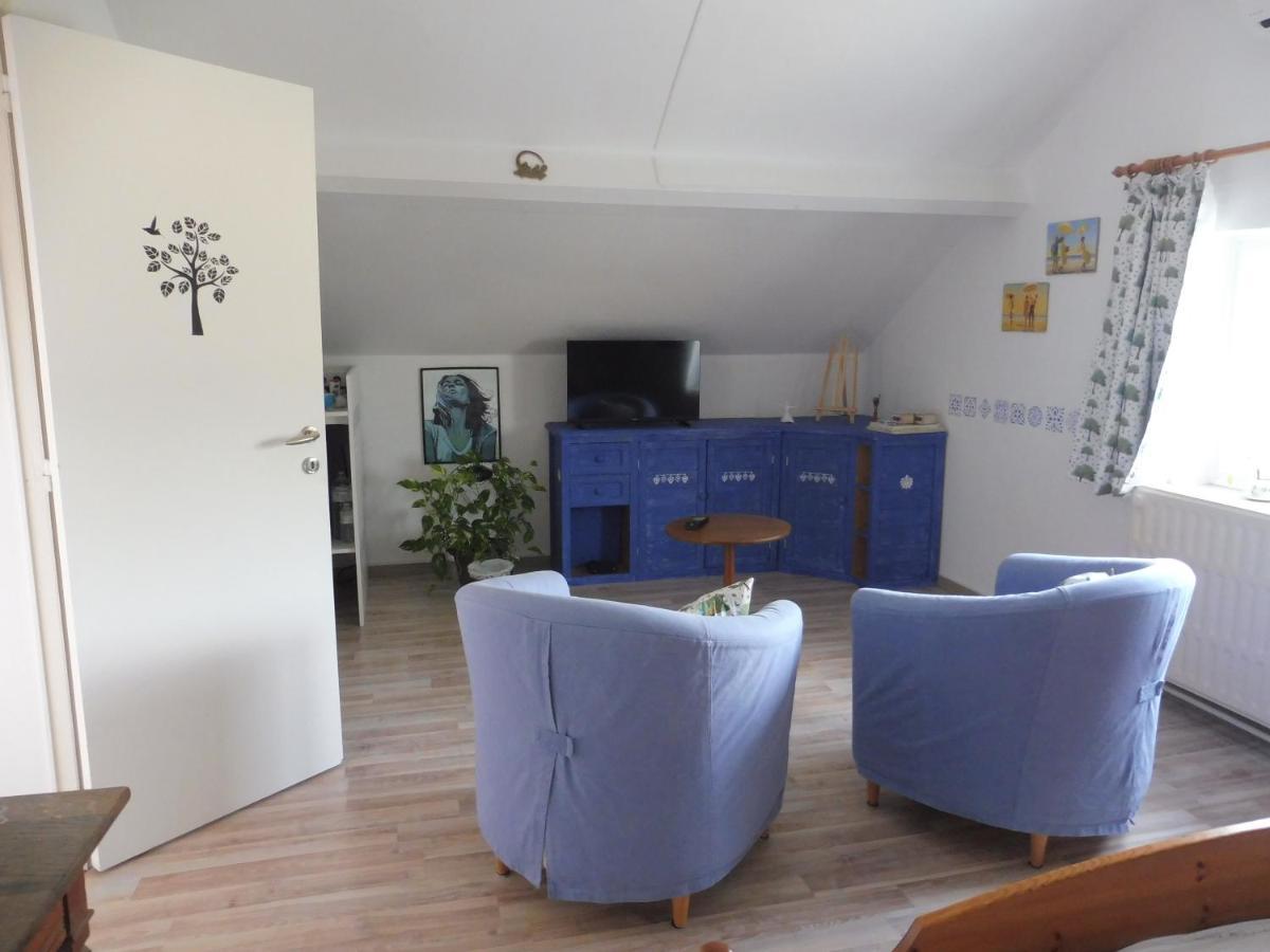 La Lustinoise Bed & Breakfast Ngoại thất bức ảnh